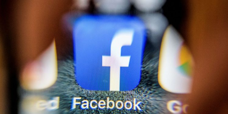 facebook-sued-by-news-media-outlet-over-'russia-state-controlled'-label