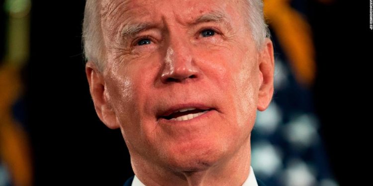 democrats-warned-of-targeting-by-hackers-posing-as-facebook