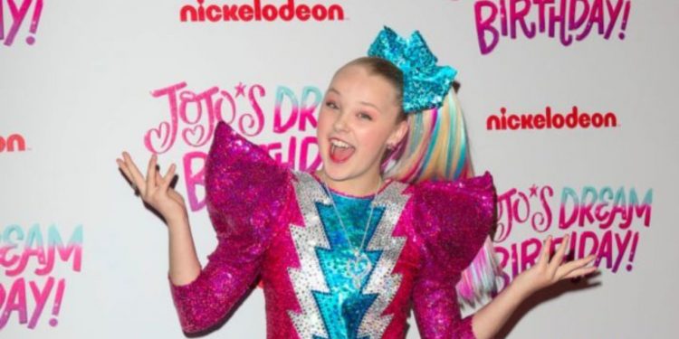 'dance-moms'-alum-jojo-siwa-is-unrecognizable-after-makeover-by-youtube-star-james-charles