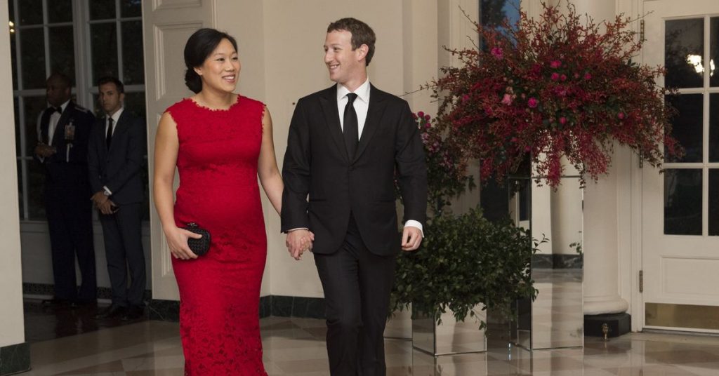 mark-zuckerberg's-$300-million-donation-to-fix-elections-must-overcome-facebook's-past