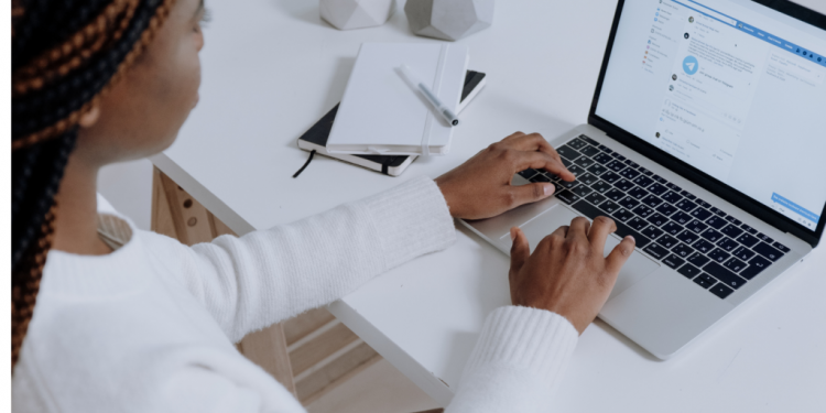 the-best-social-media-tool-for-growing-a-loyal-community