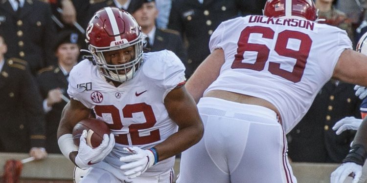 twitter-reacts-to-najee-harris'-career-night-against-ole-miss