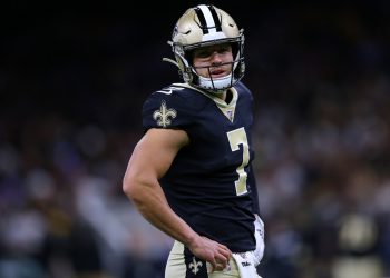 saints'-twitter-cancels-versatile,-fan-favorite-quarterback-taysom-hill