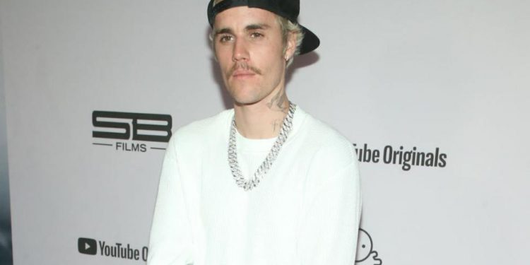 justin-bieber's-new-track-appears-on-snapchat's-featured-sounds