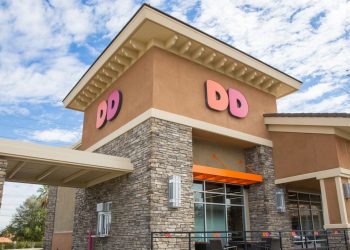 dunkin',-wendy's-spice-things-up-in-twitter-battle