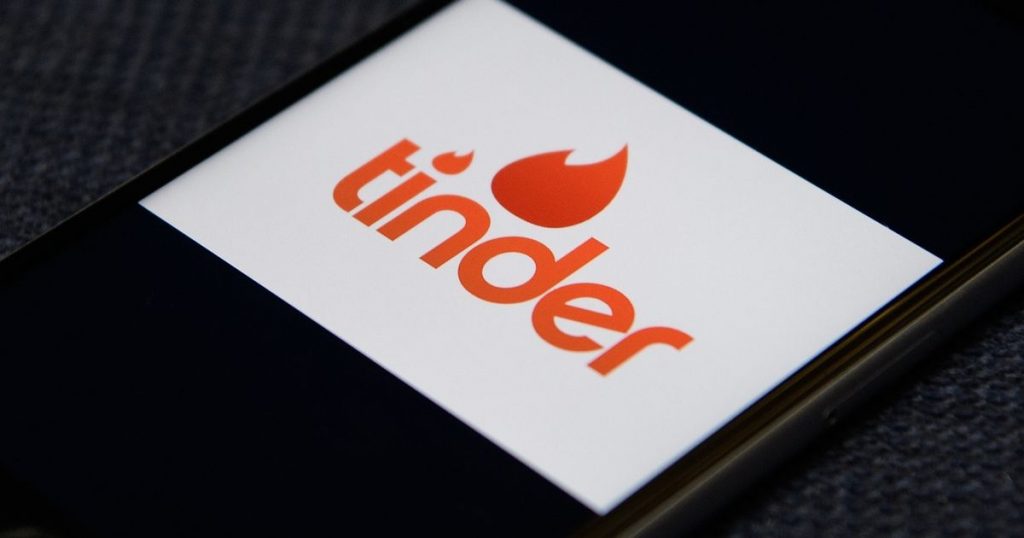 pervert-radio-volunteer-who-groomed-girl-illegally-used-tinder-and-snapchat