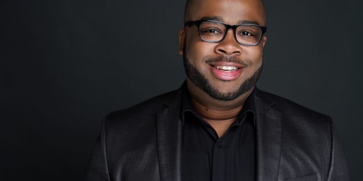 former-facebook-employee's-new-book-exposes-big-tech's-dirty-secrets