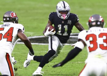 raiders'-loss-to-buccaneers-draws-poor-reviews-on-twitter