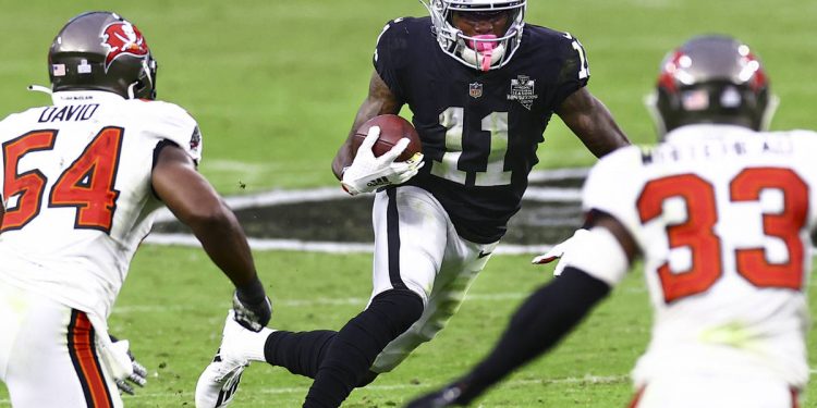 raiders'-loss-to-buccaneers-draws-poor-reviews-on-twitter