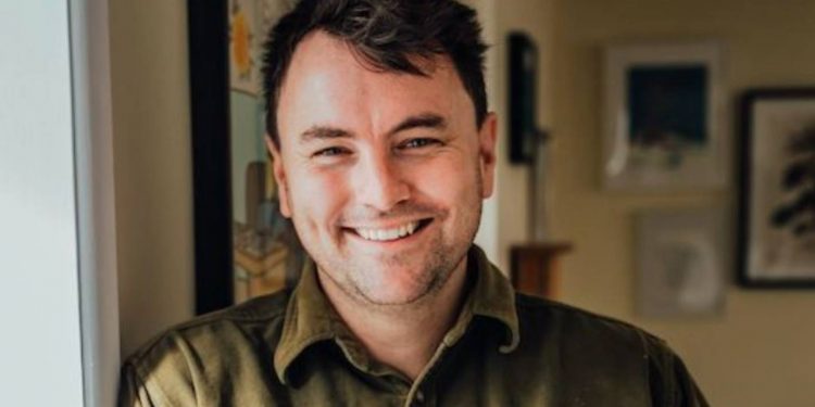 comedian-tom-sainsbury-(aka-snapchat-dude)-wants-to-thank-william-shakespeare