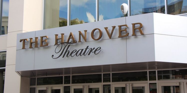 hanover-theatre-in-worcester-to-present-'a-christmas-carol-reimagined'-online