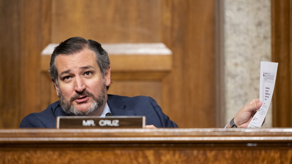 ted-cruz:-facebook,-twitter,-google-collectively-pose-'single-greatest-threat'-to-free-speech-in-…