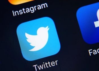 twitter-fleets-slammed-for-being-just-like-snapchat,-instagram-stories