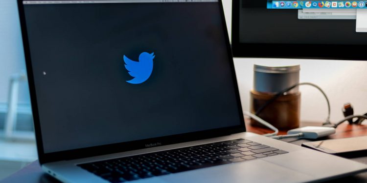 twitter-launches-emojis-to-raise-awareness-about-women's-rights