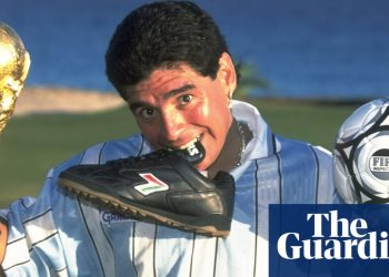 diego-armando-maradona,-nerveless-kicking-and-football-manager-kids