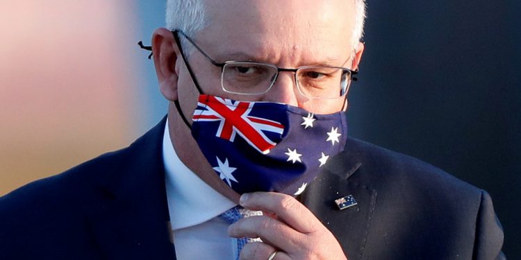 australia-demands-china-apology-over-'repugnant'-twitter-post