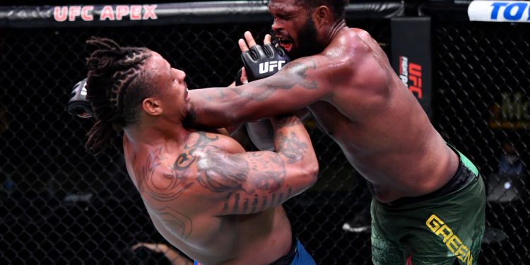 twitter-reacts-to-greg-hardy's-finish-of-maurice-greene-at-ufc-on-espn+-39