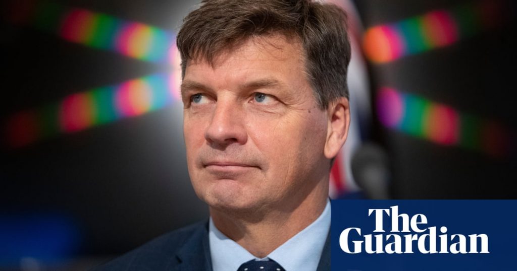 angus-taylor-v-clover-moore:-whatsapp-messages-reveal-panic-as-minister's-staff-realised-figures-…