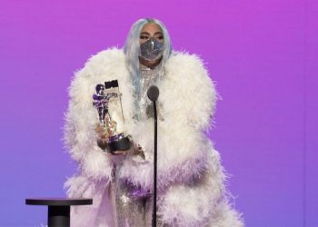 bad-romance:-lady-gaga-in-twitter-feud-with-trump-campaign
