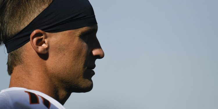 twitter-reacts-to-river-cracraft's-overturned-td-in-49ers-packers-game