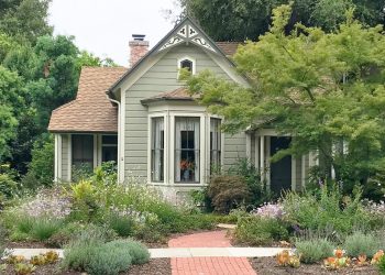 it's-not-too-late-to-see-claremont-heritage's-virtual-home-tour