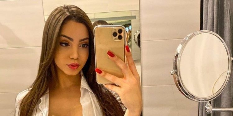 maria-eduarda-goes-glam-in-a-tiny-olive-dress-on-instagram