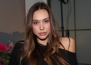 here's-how-alexis-ren-actually-got-famous