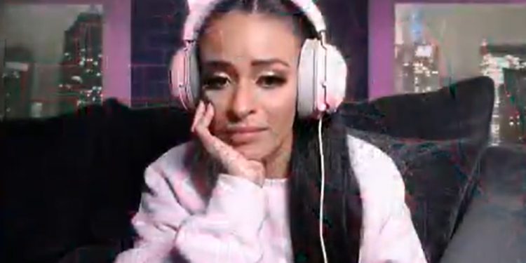 zelina-vega-goes-live-on-twitch-after-wwe-release,-she-is-not-done-with-pro-wrestling