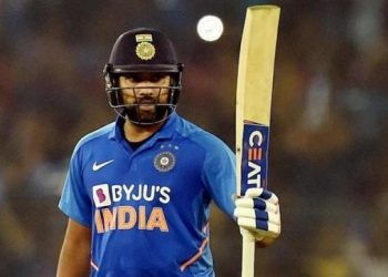india-vs-australia:-in-age-of-whatsapp-groups-surprised-with-communication-gap-on-rohit-sharma-…