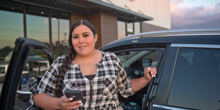 she-lost-work-to-the-pandemic.-now-she-helps-thousands-of-jobless-texans-maneuver-through-the-…