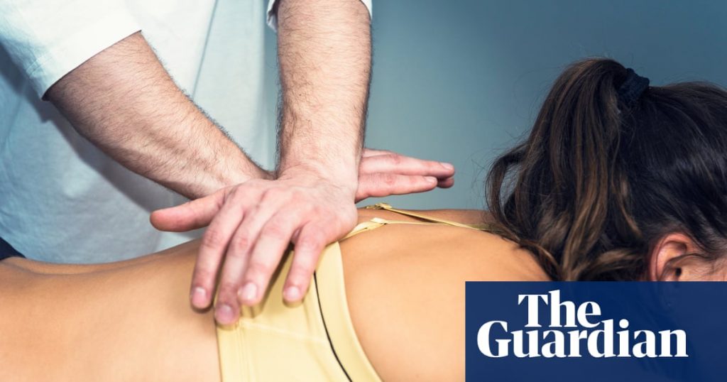 'it's-all-about-the-cracking-noise':-the-unlikely-cult-of-the-online-chiropractor