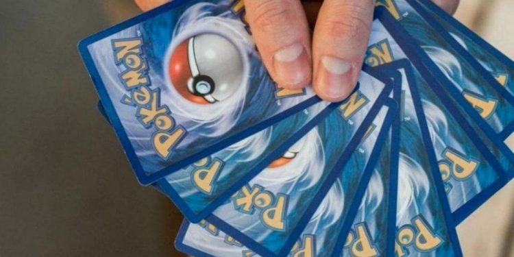 xqc-spends-$17k-on-pokemon-card-packs-before-pulling-super-rare-card-on-stream