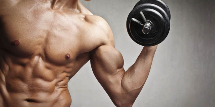 instagram-influencers-making-guys-more-body-conscious