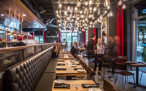 michiganders-miss-dining-out-more-than-anyone-else,-according-to-twitter-data