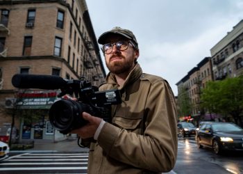 'how-to-with-john-wilson'-renewed-for-season-2-at-hbo