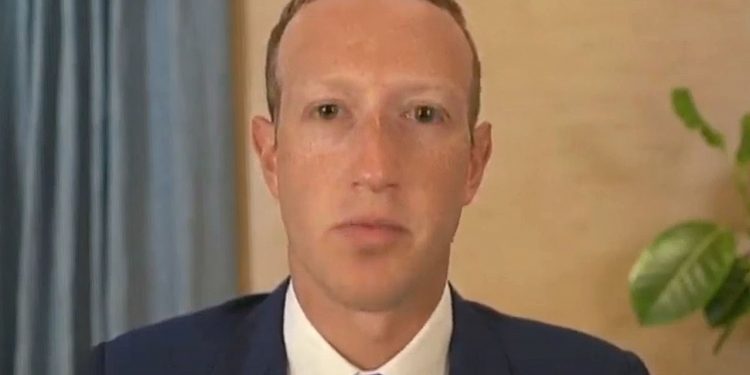 question-of-the-day:-should-facebook-and-google-be-broken-up?