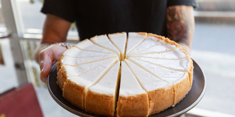 'the-response-was-overwhelming':-how-an-instagram-post-saved-a-small-honolulu-bakery