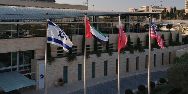 israel,-uae-initiative-sets-up-linkedin-community-to-promote-tech-ties