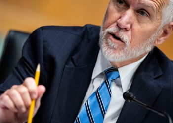 new-'felony-streaming'-measure-is-aimed-at-piracy-services,-not-twitch-streamers
