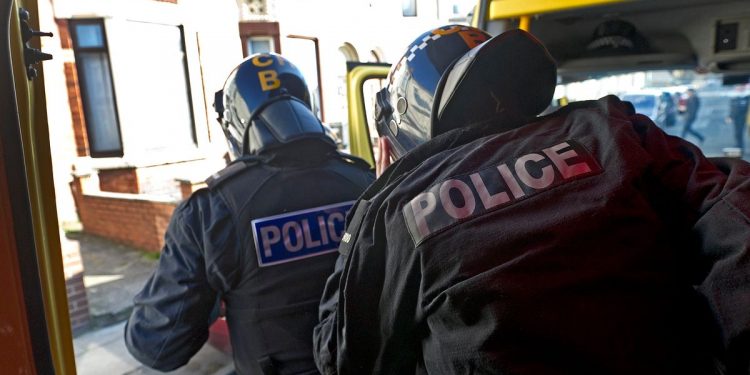 police-explain-why-snapchat-video-was-sent-to-2000-children