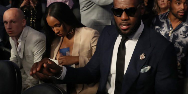 look:-lebron-james-responds-to-the-bronny-james-'story'