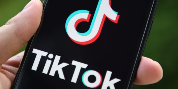 tiktok-videos-that-promote-anorexia-are-misspelling-common-hashtags-to-beat-the-'pro-ana'-ban