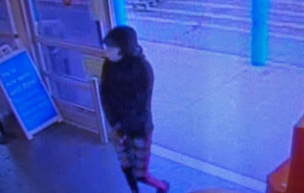 trumann-police-investigate-robbery-at-walmart,-continue-search-for-suspect