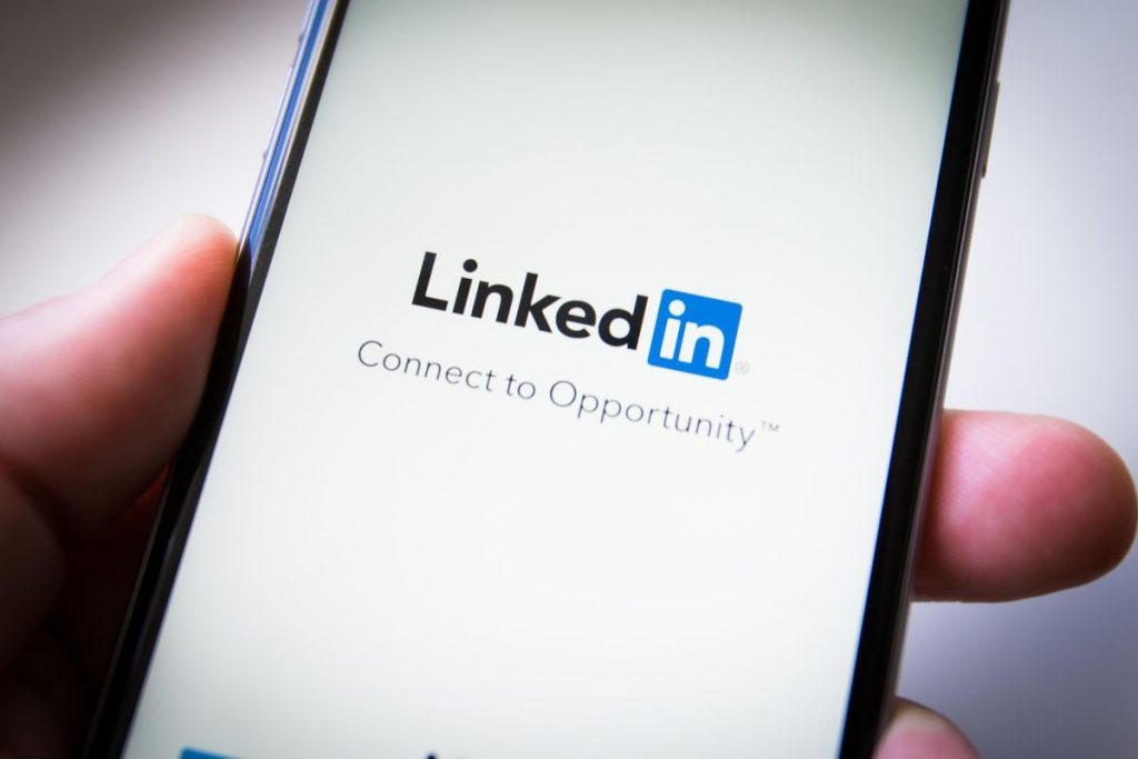 5-ways-to-update-your-linkedin-profile-for-a-career-change