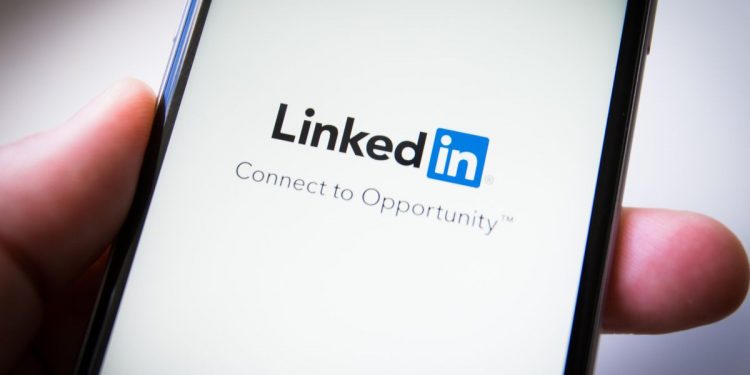 5-ways-to-update-your-linkedin-profile-for-a-career-change