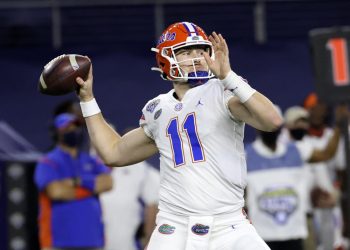 twitter-reacts-to-kyle-trask's-nightmare-first-quarter-vs.-oklahoma-in-cotton-bowl