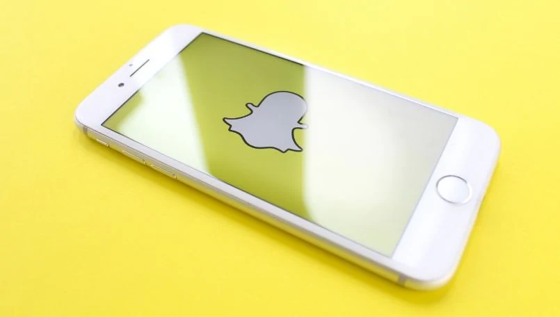 snapchat-on-new-year's:-how-to-enable-new-year-themed-filters-on-android,-ios?