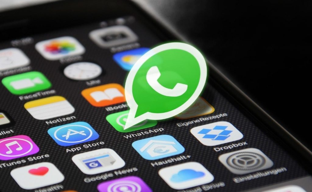 step-by-step,-add-youtube-videos-to-whatsapp-to-your-statuses
