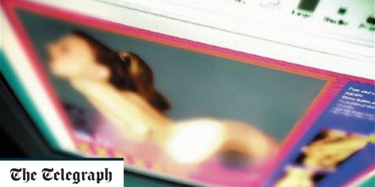 investigation:-snapchat-accused-of-failing-revenge-porn-victims-by-deleting-key-evidence-within-days