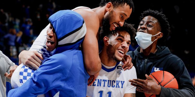 twitter-reactions-to-kentucky's-win-over-vanderbilt